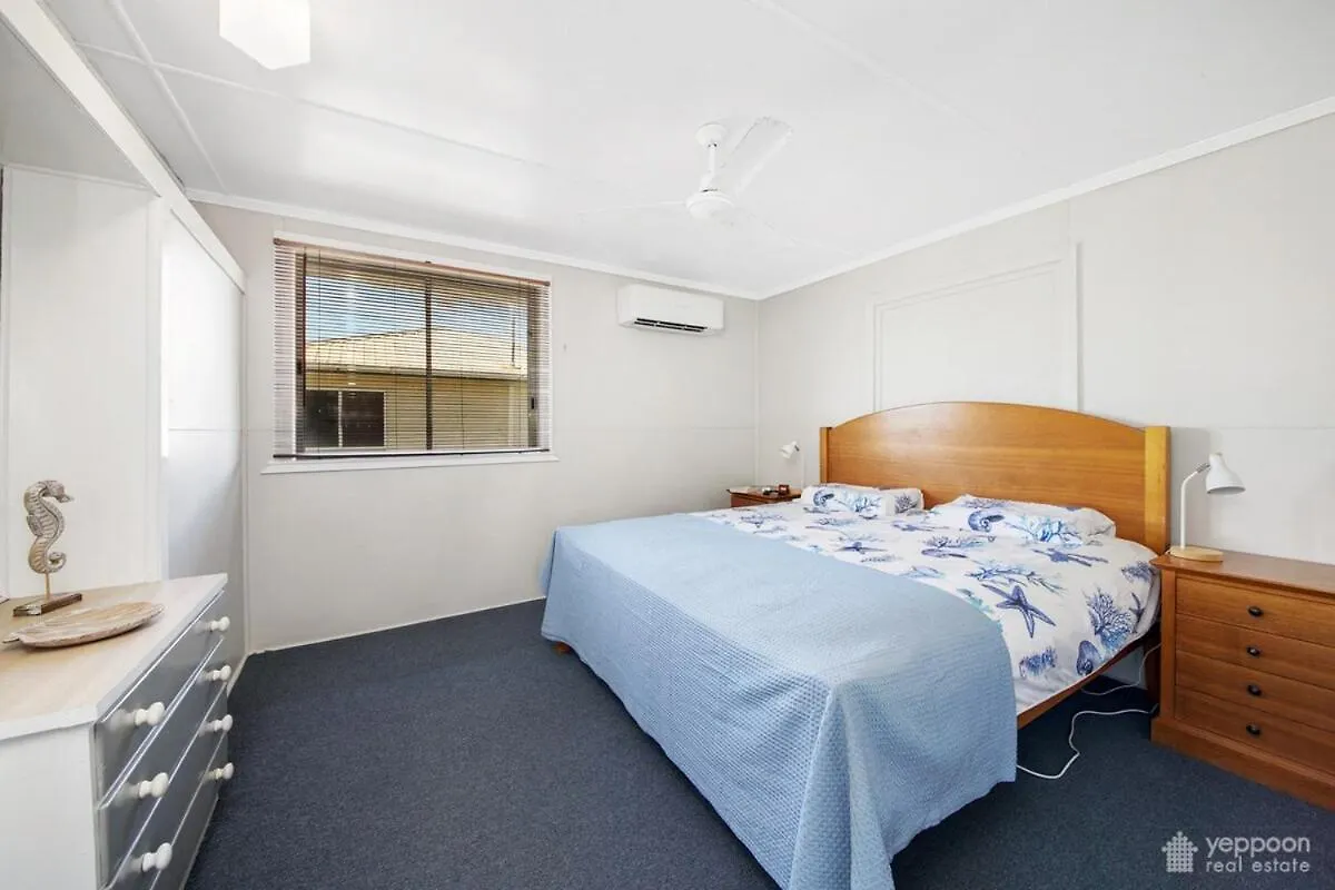 Holiday home Absolute Beachfront With Private Pool! Yeppoon