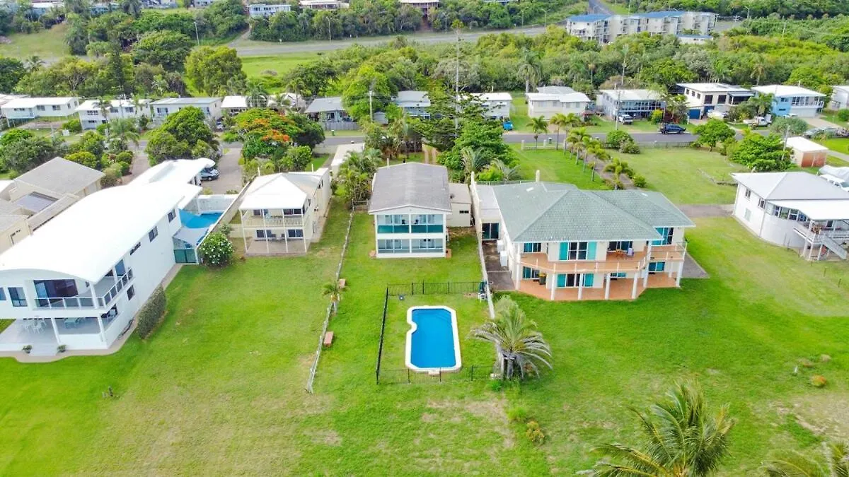 Absolute Beachfront With Private Pool! Yeppoon 0*,  Australia