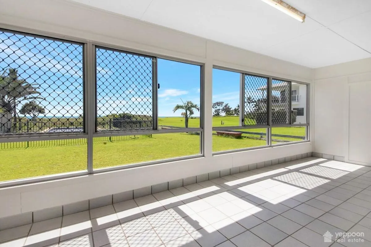 Absolute Beachfront With Private Pool! Yeppoon 0*,  Australia